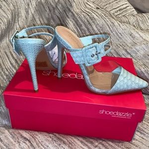 Baby blue crocodile mule pumps